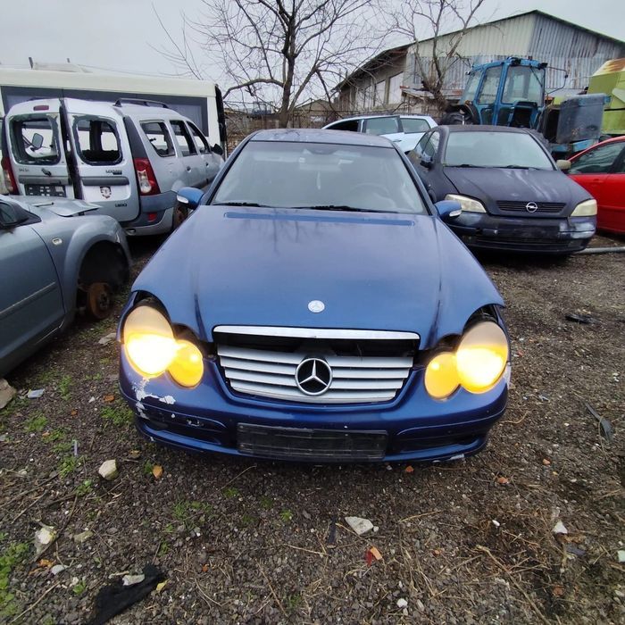 Dezmembrari Mercedes-Benz C-CLASS Sportscoupe (CL203) (2001-2011) C 2