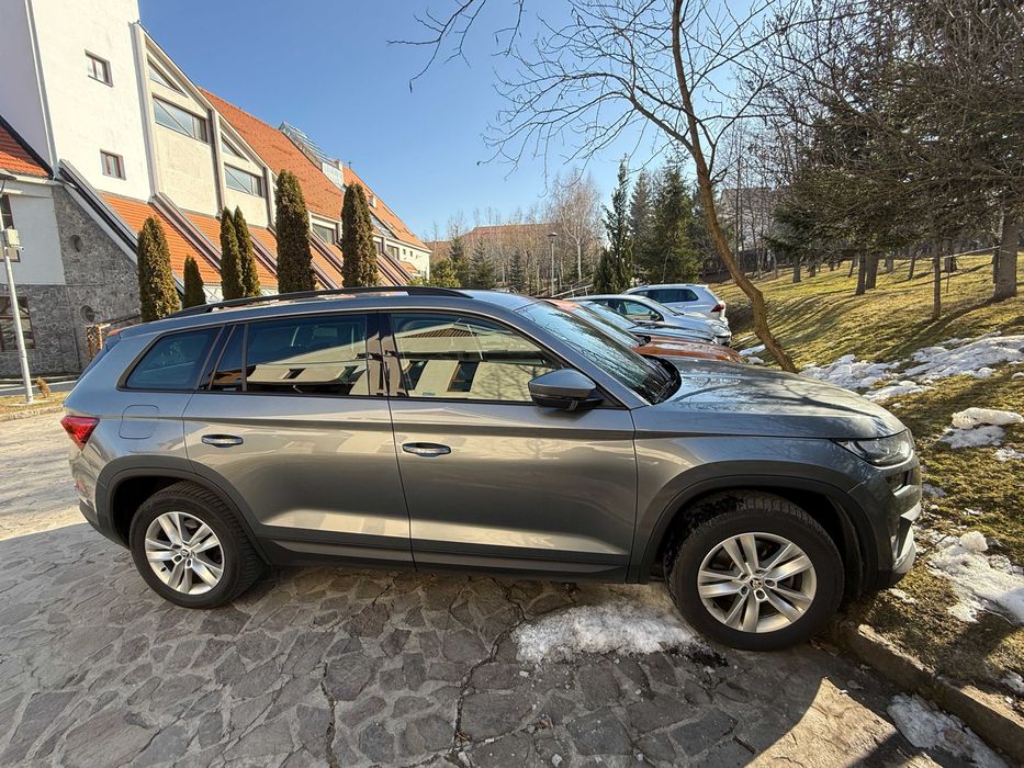 Skoda Kodiaq, culoare gri, motor 2.0 TDI, 1968 cmc, 110