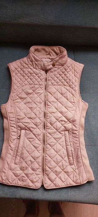 Женская безрукавка