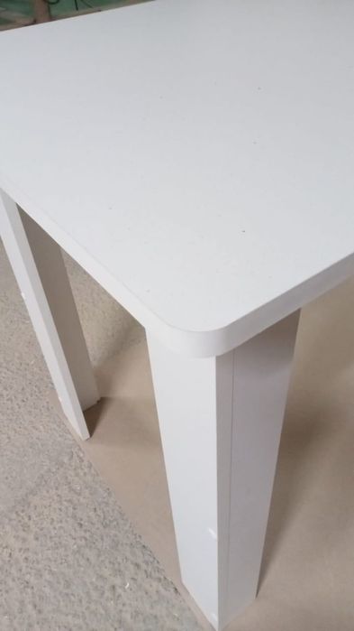 Продам столы и стулья