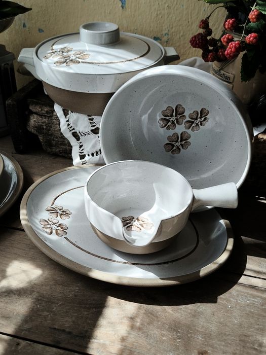 Сервиз за хранене