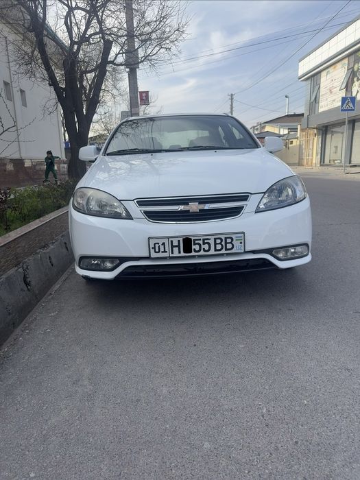 Lacetti Gentra автомат 3 позиция 2018 г Срочно!