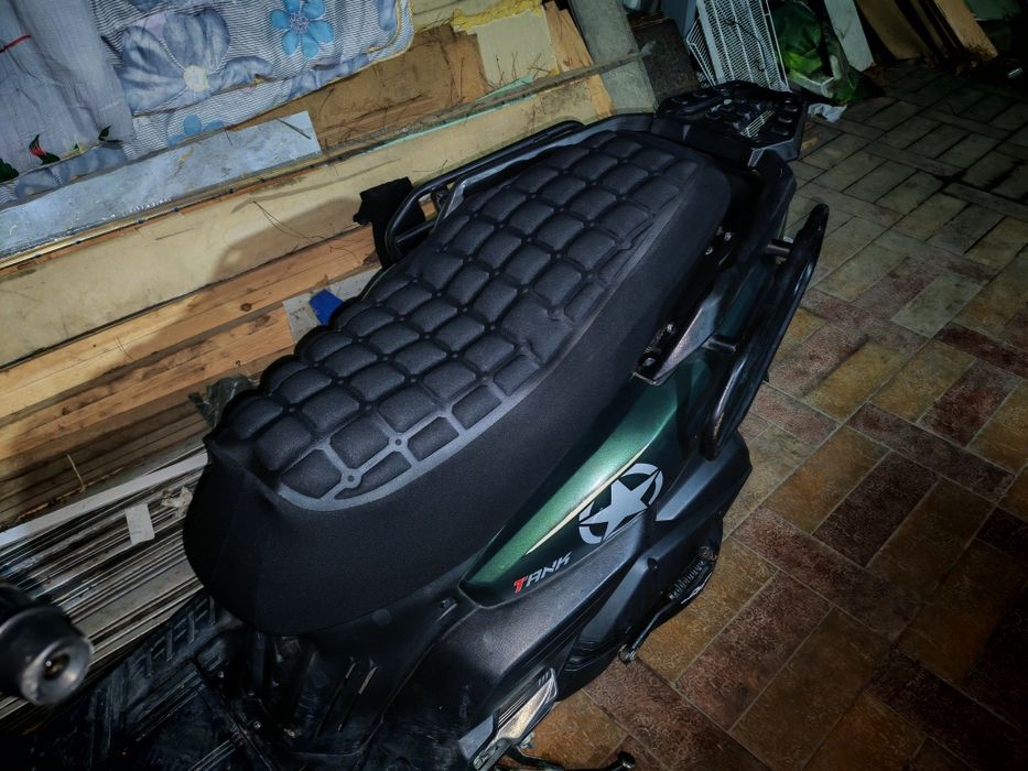 Tank skuter uchun evakor chexol polik yangi ishlatilmagani premium