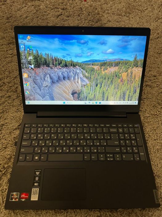Ноутбук Lenovo продаю