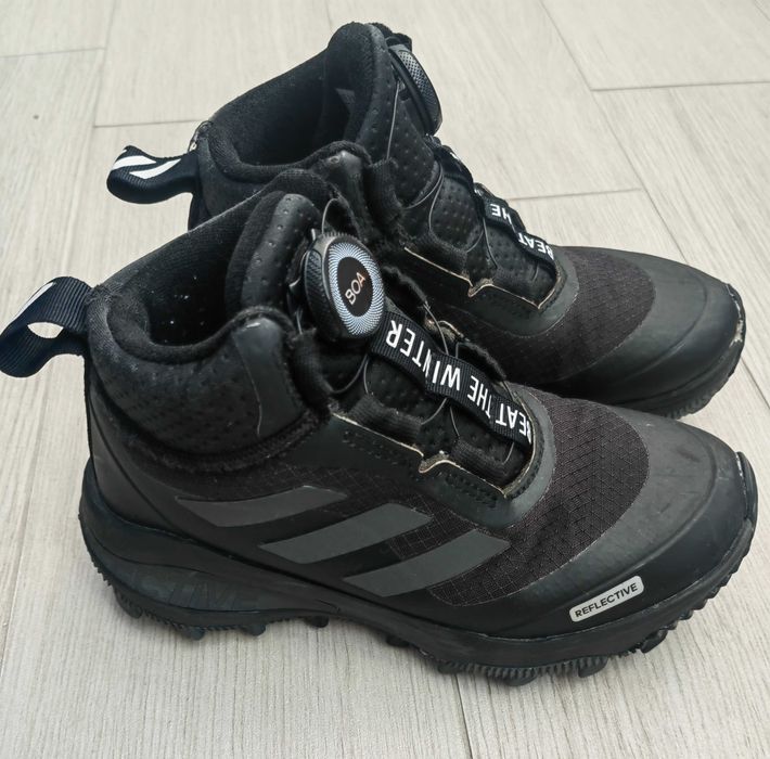 Боти Adidas 32 номер
