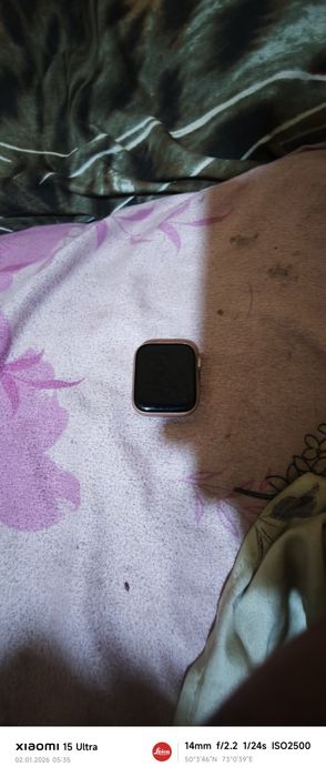 Продам apple watch 4 40 mm