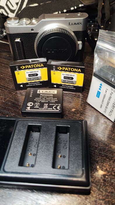 Panasonic Lumix GX 880 body/ accesorii