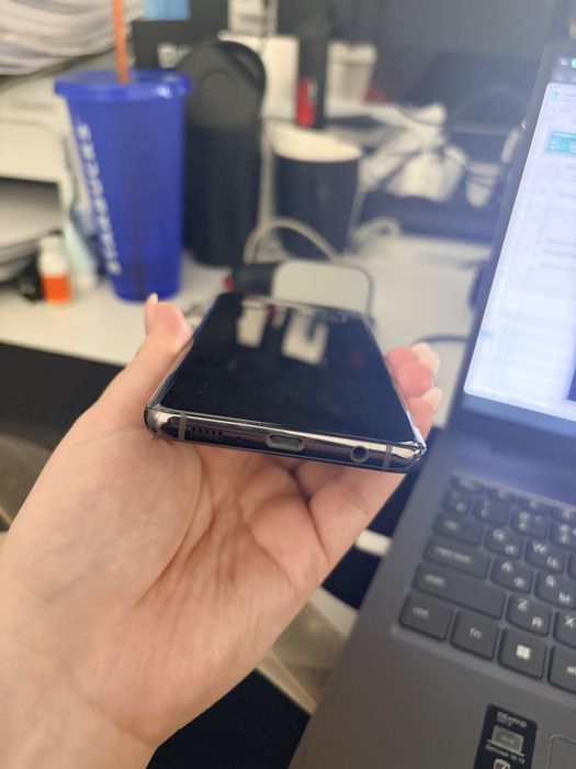 Samsung S10 продам