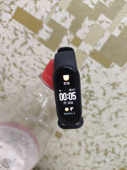 Продаю часы fitnes