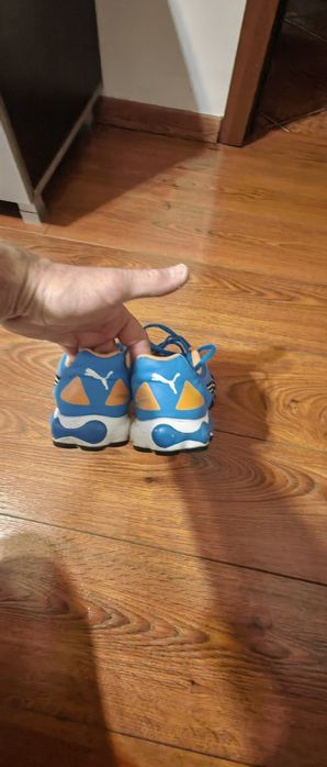 Adidași Puma 42.