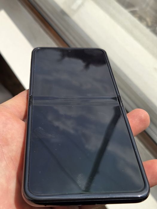 Motorola razr 50 ultra