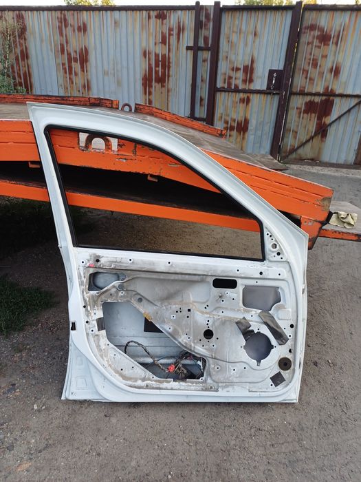 Продам дверь на гранту