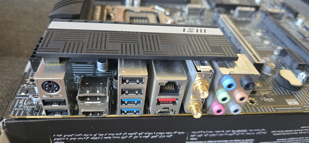 Vandut MSI Z590 PRO WIFI placa de bază Intel Z590 LGA Socket 1200 i9 ready ATX