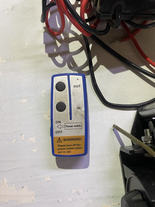 Продам лебедку на дистанционном пулте