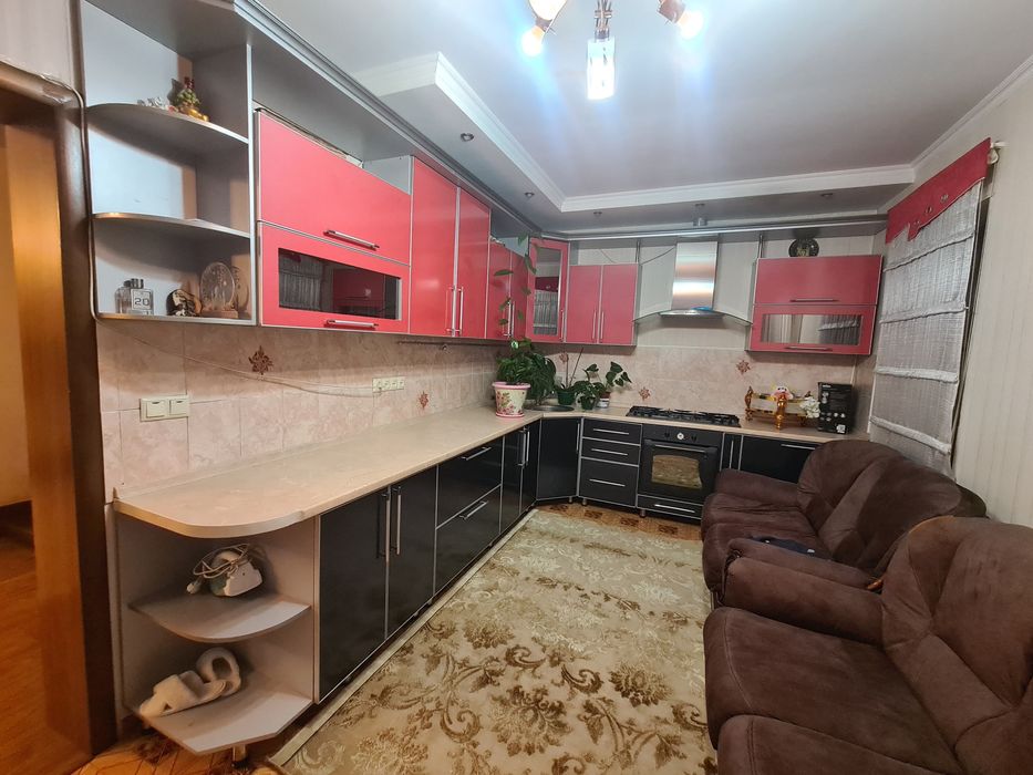 Кухонный гарнитур