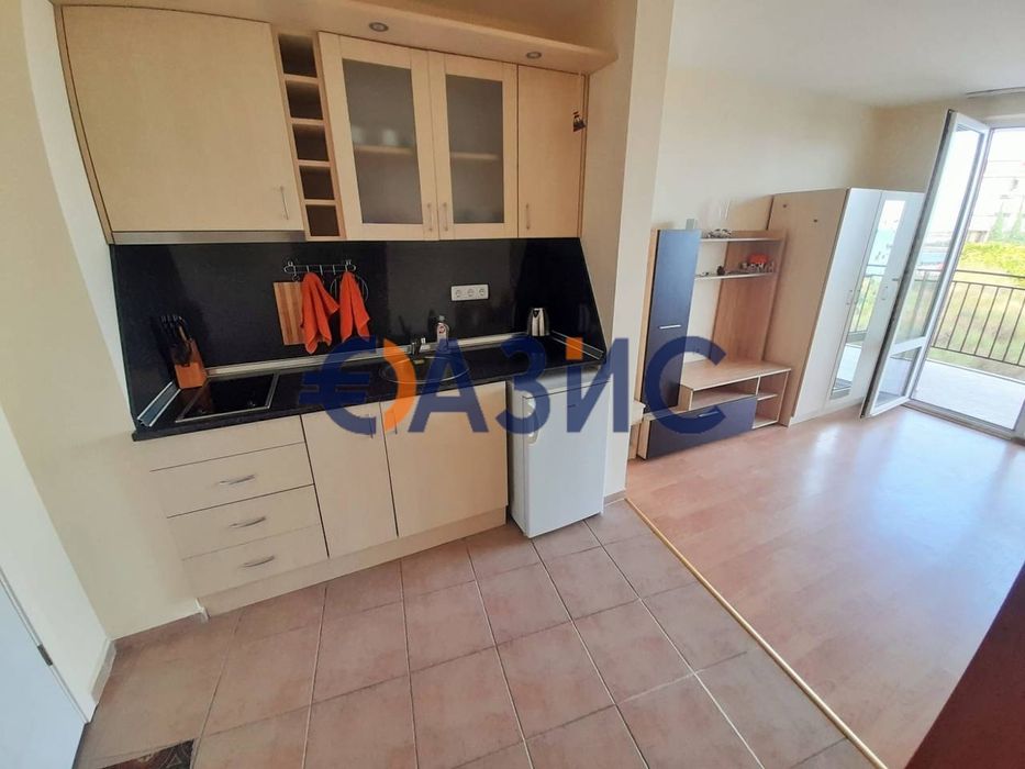 Продава се Едностаен апартамент в Свети Влас - 44 кв.м за 1362 €/кв.м - Снимка #1