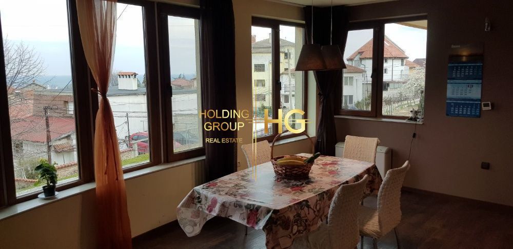 Къща в Варна-м-т Евксиноград площ 460