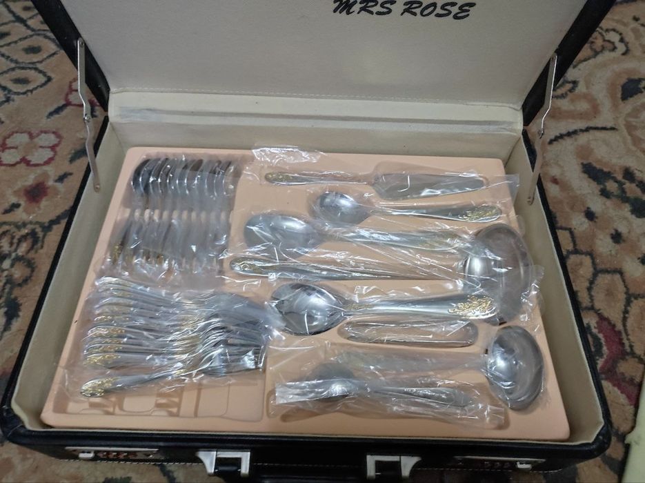 Столовый набор для дом