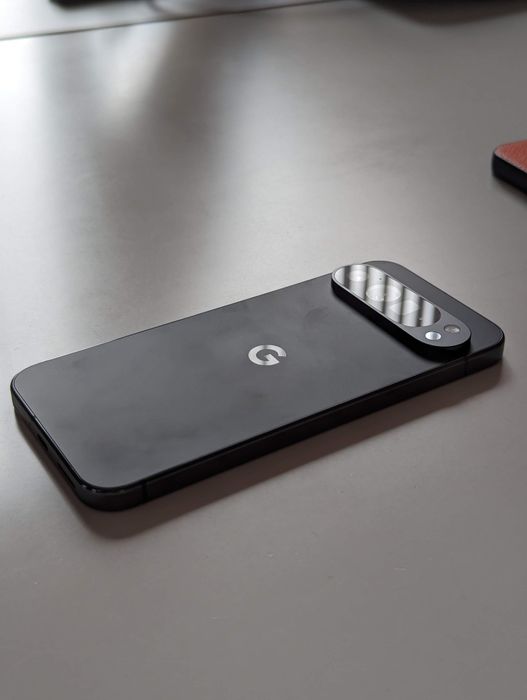 Google Pixel 9 Pro XL (128GB) | Топ Състояние + MagSafe Кейс-Стойка