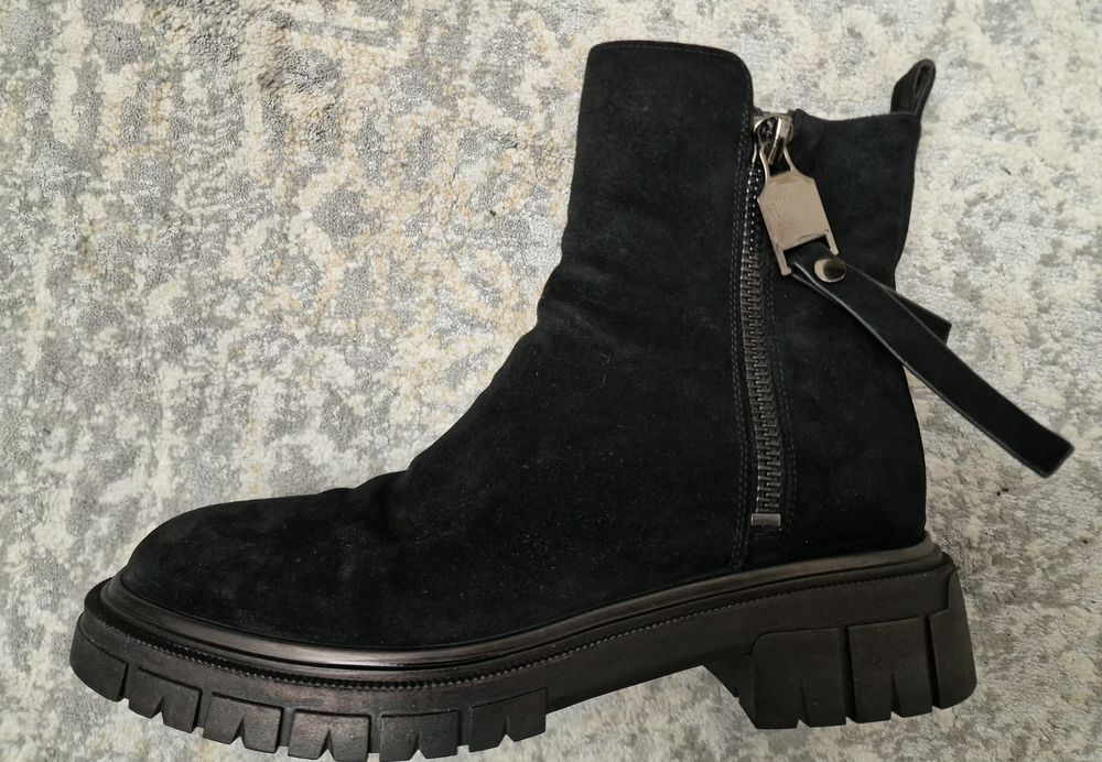 Сапоги ботинки размер 39 Турция