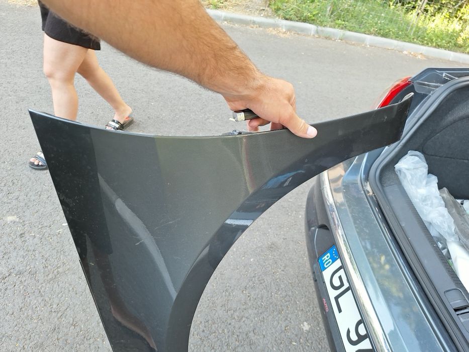 Vand aripa stanga fata vw passat cc 2009