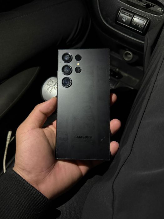 Продам Samsung s24 ultra  256гб
