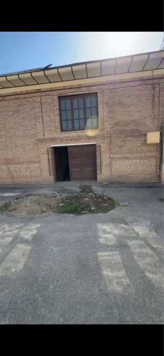 Keles g’iyos umarovda 1-so’tix 2-xona uy sotiladi