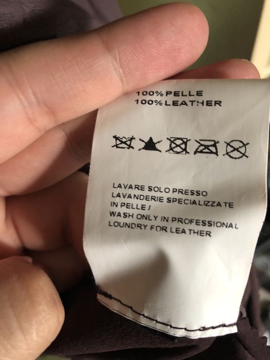 Дамско кожено яке Guess