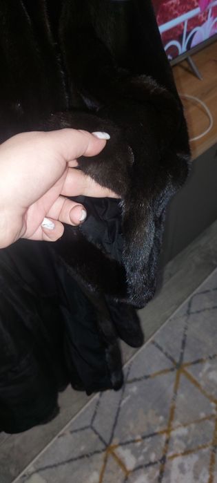 Продаю норковую шубу