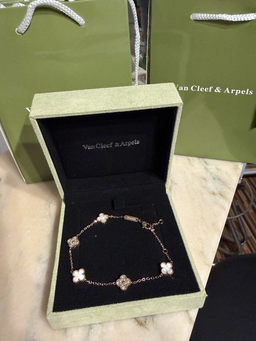 Bratara Van Cleef Rose White