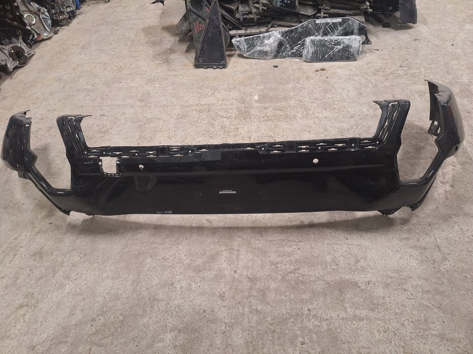 Долна част на задна броня BMW XM G09 / Бмв ХМ Г09 2024г.