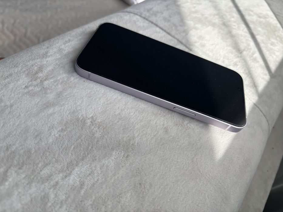 Продам iPhone 14 128гб