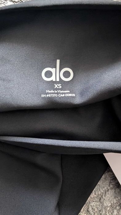 Alo Yoga 7/8 Оригинален Клин Размер XS