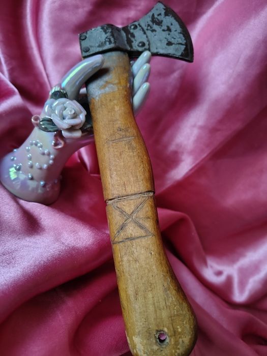 Topor vechi vintage axe, decor rustic