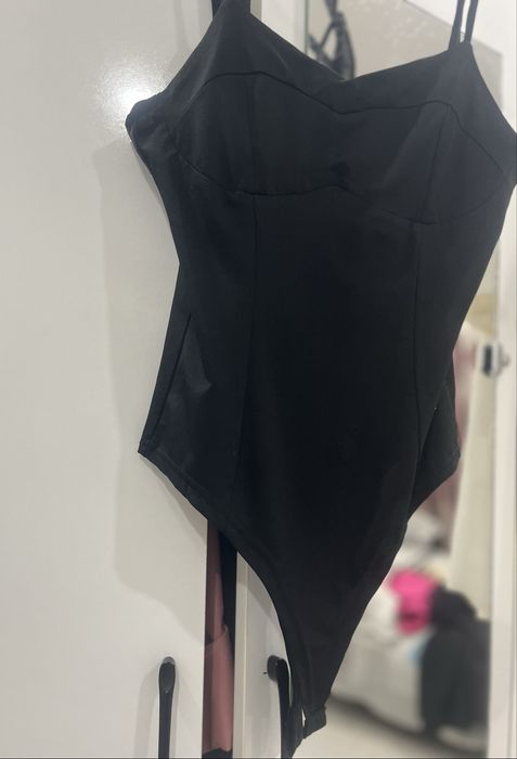 Два женских боди