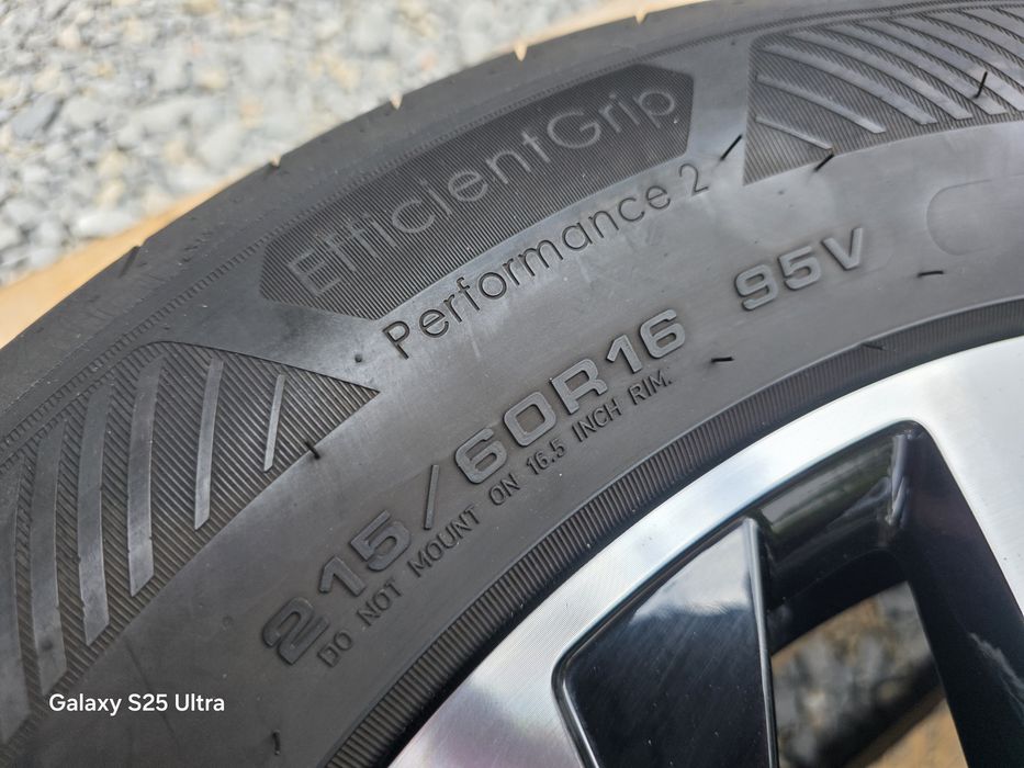 4бр. летни гуми 215/60/16 GoodYear