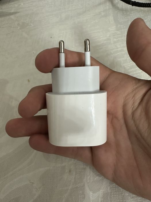 Iphone zaryadka original