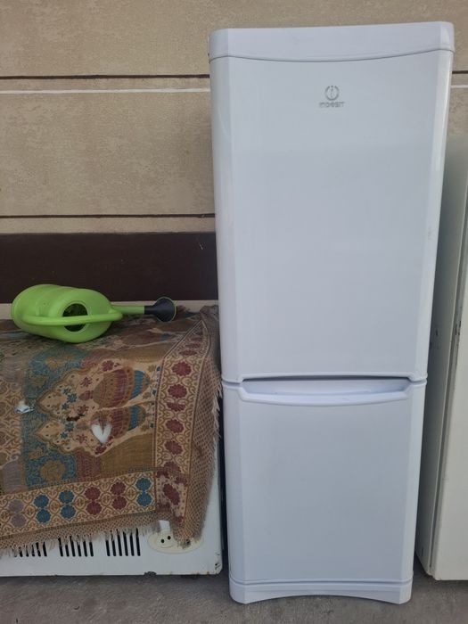 Продаётся холодильник в отличном состоянии. В связи с переездом.Марка