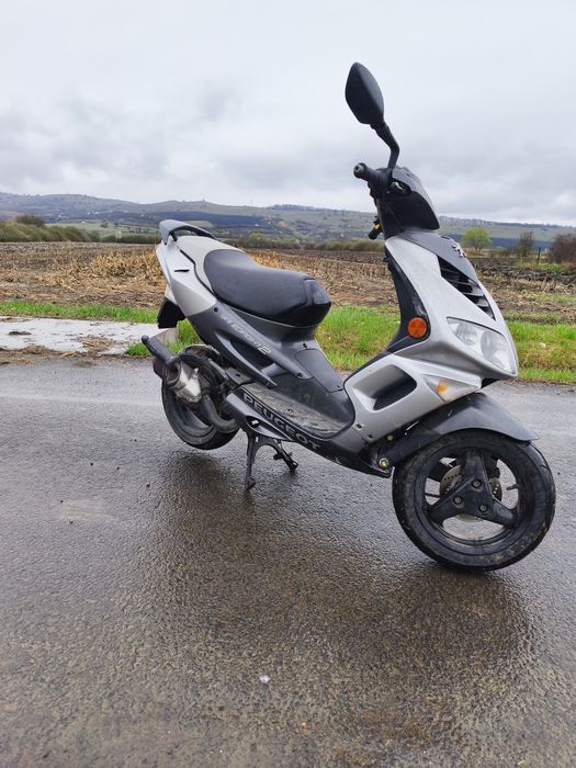 Scuter Peugeot speedfight 2