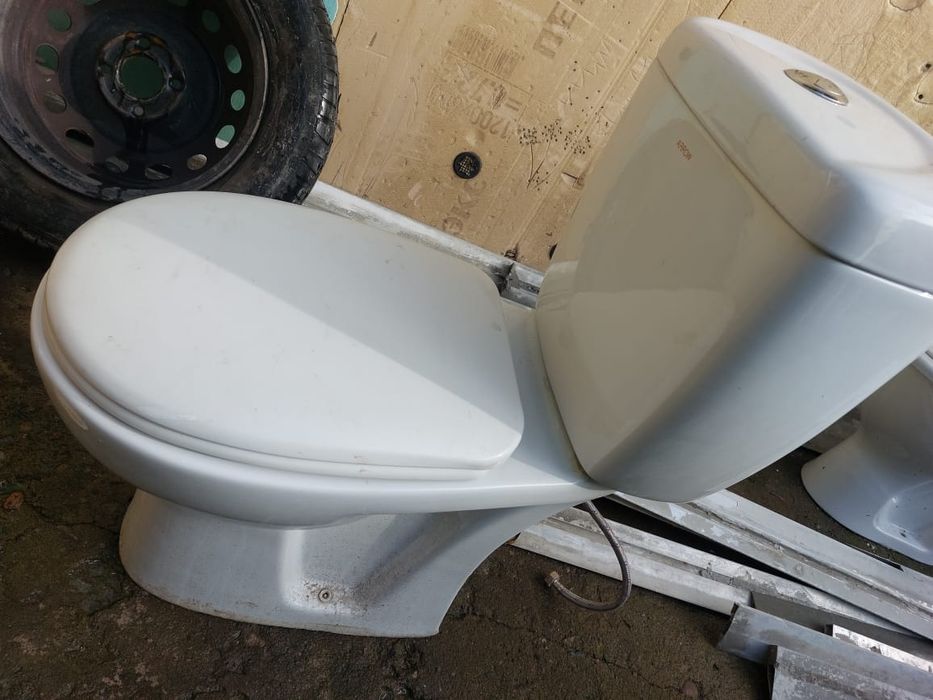 Продам унитаз б/у