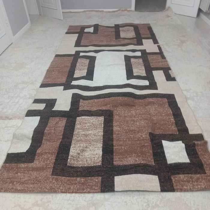 Прожам ковры б/у