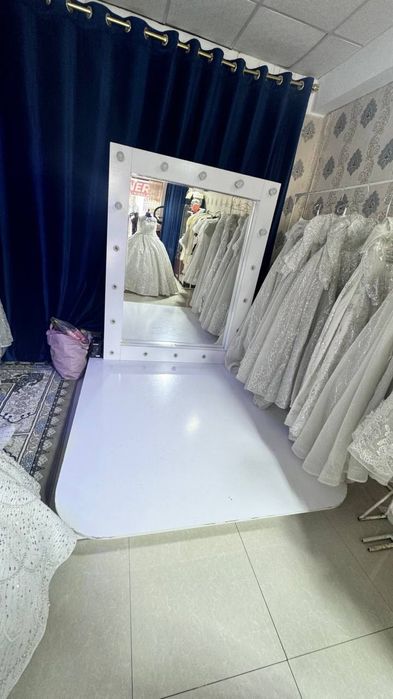 Kelin kuylak saloni uchun Shkaf mebellar