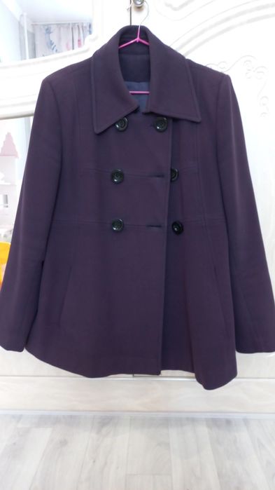 Продам осеннее пальто