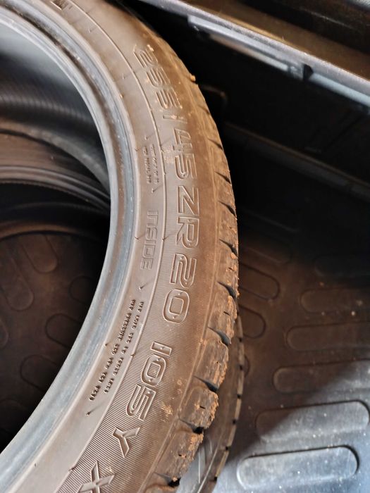 Летни гуми Nokian 255/45/20 6мм грайфер
