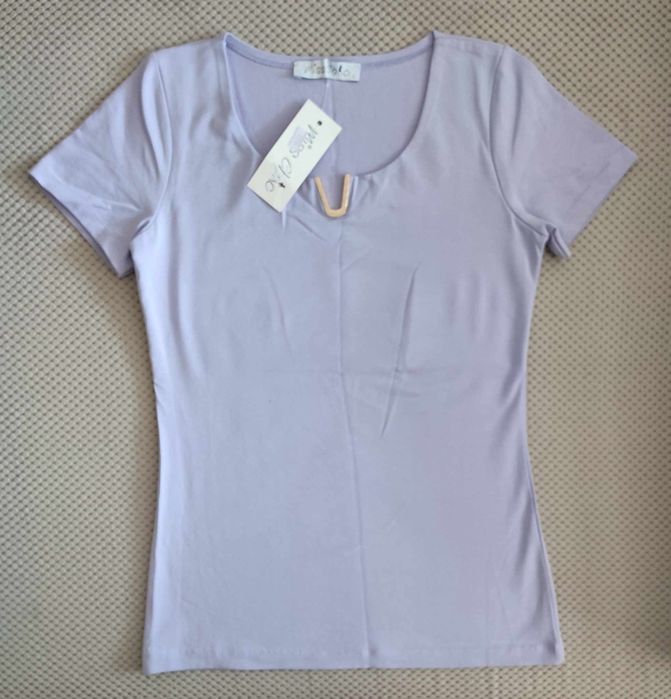 Продавам Тениски