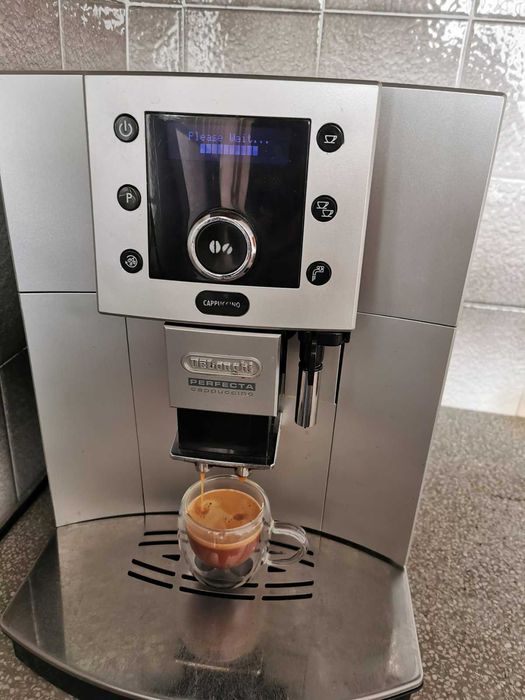 Кафеавтомат Делонги Перфекта