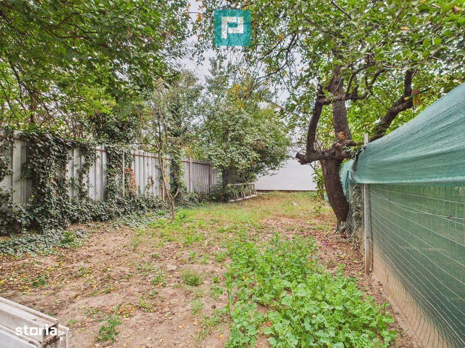 Casă 2 camere + anexe, teren 234 mp.