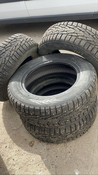 Продам зимние шины 14
