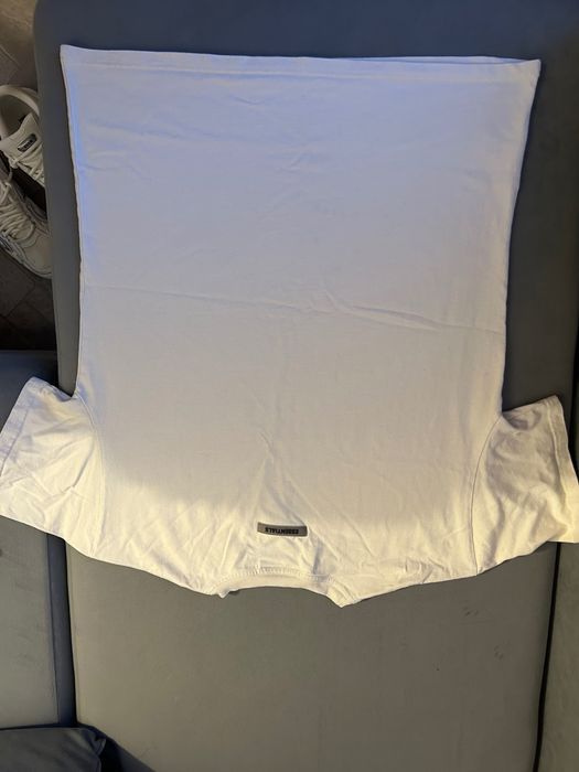 Тениска на essentials бежова