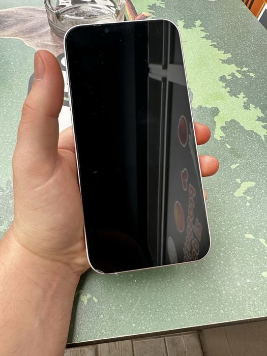 Schimb iphone 13 cu laptop gaming